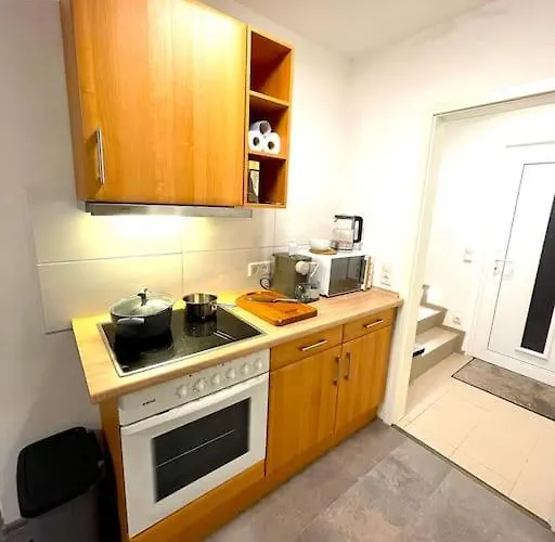 Robinshomes Saniertes Reihenhaus In Bs Feriehus *